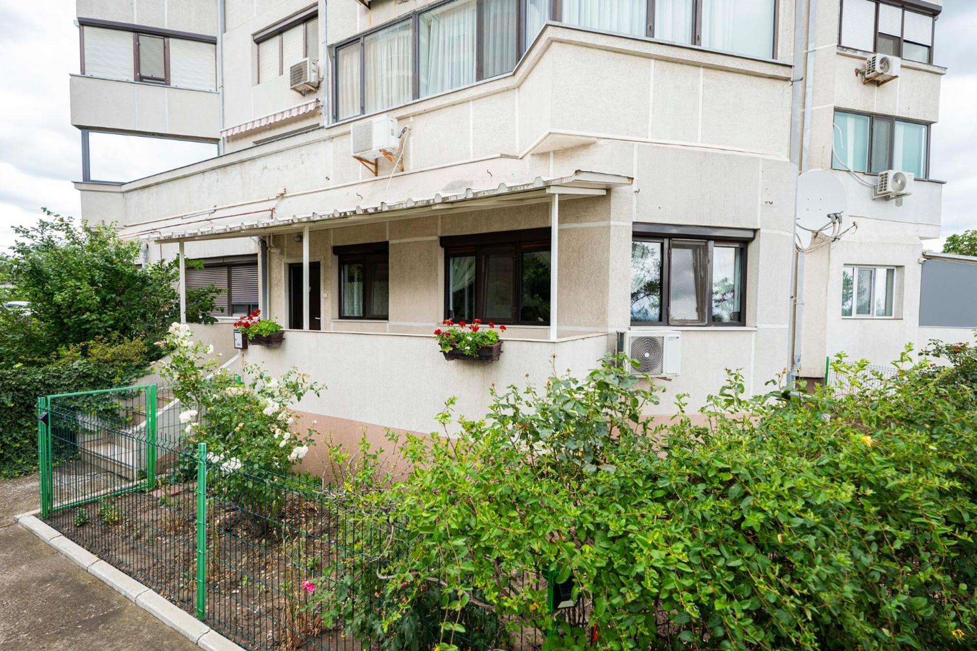 Noblesse Suite Galaţi Exterior foto
